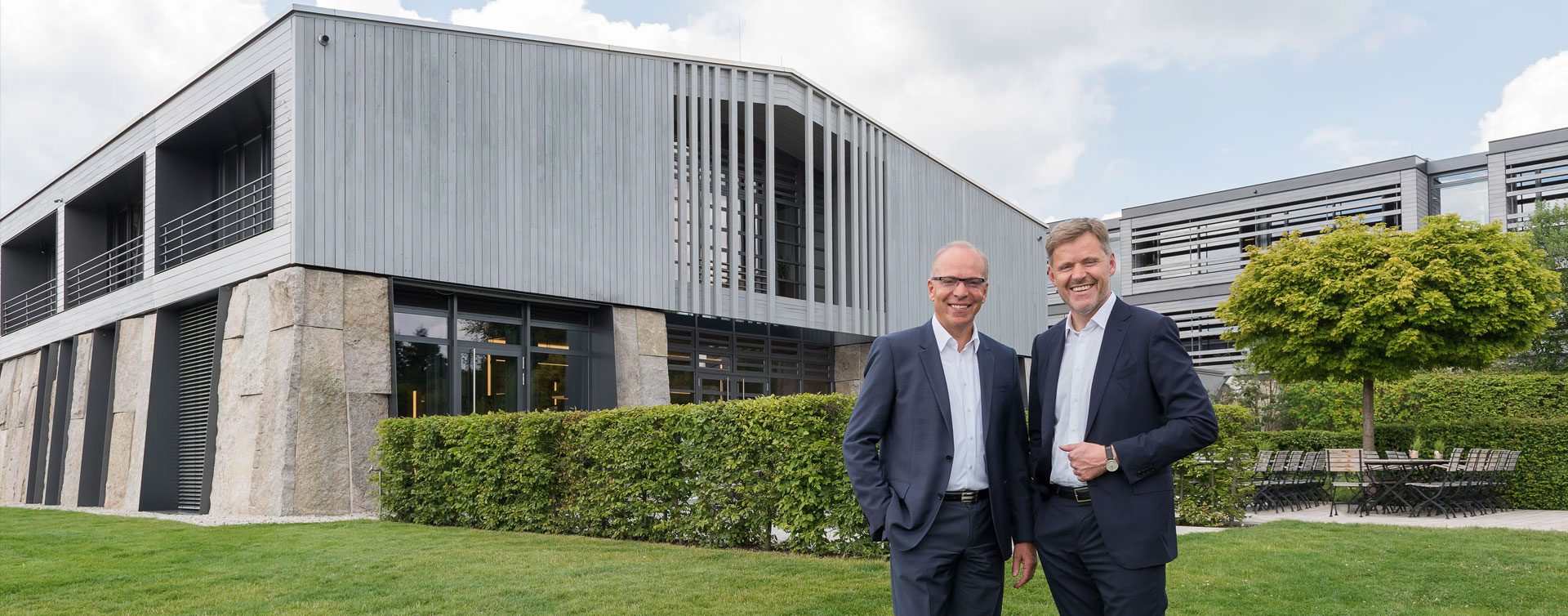 IGZ am Firmensitz in Falkenberg mit den Geschäftsführern Gropengießer und Zrenner